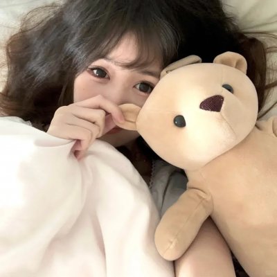 少年与水球